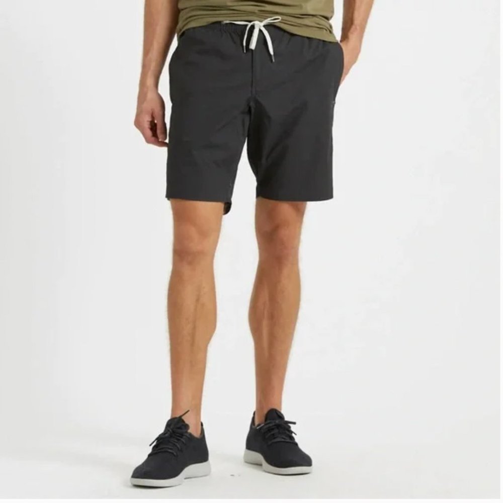 Vuori Ripstop 9" Short Size L 33-34 Men's Charcoal